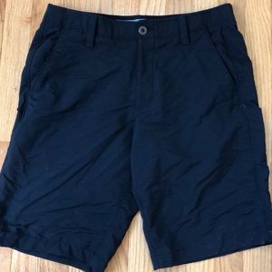 Black Under Armour shorts